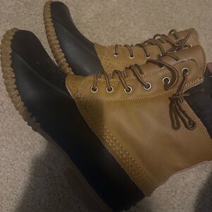 Women’s Russ Brown and Black Lace-Up Boots